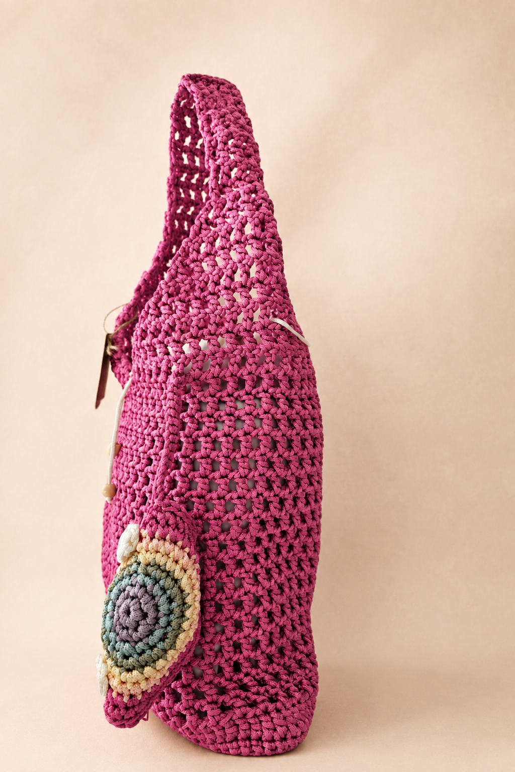 Sac rose en crochet fait main Bougainvillier de Kabylie – vue de face
