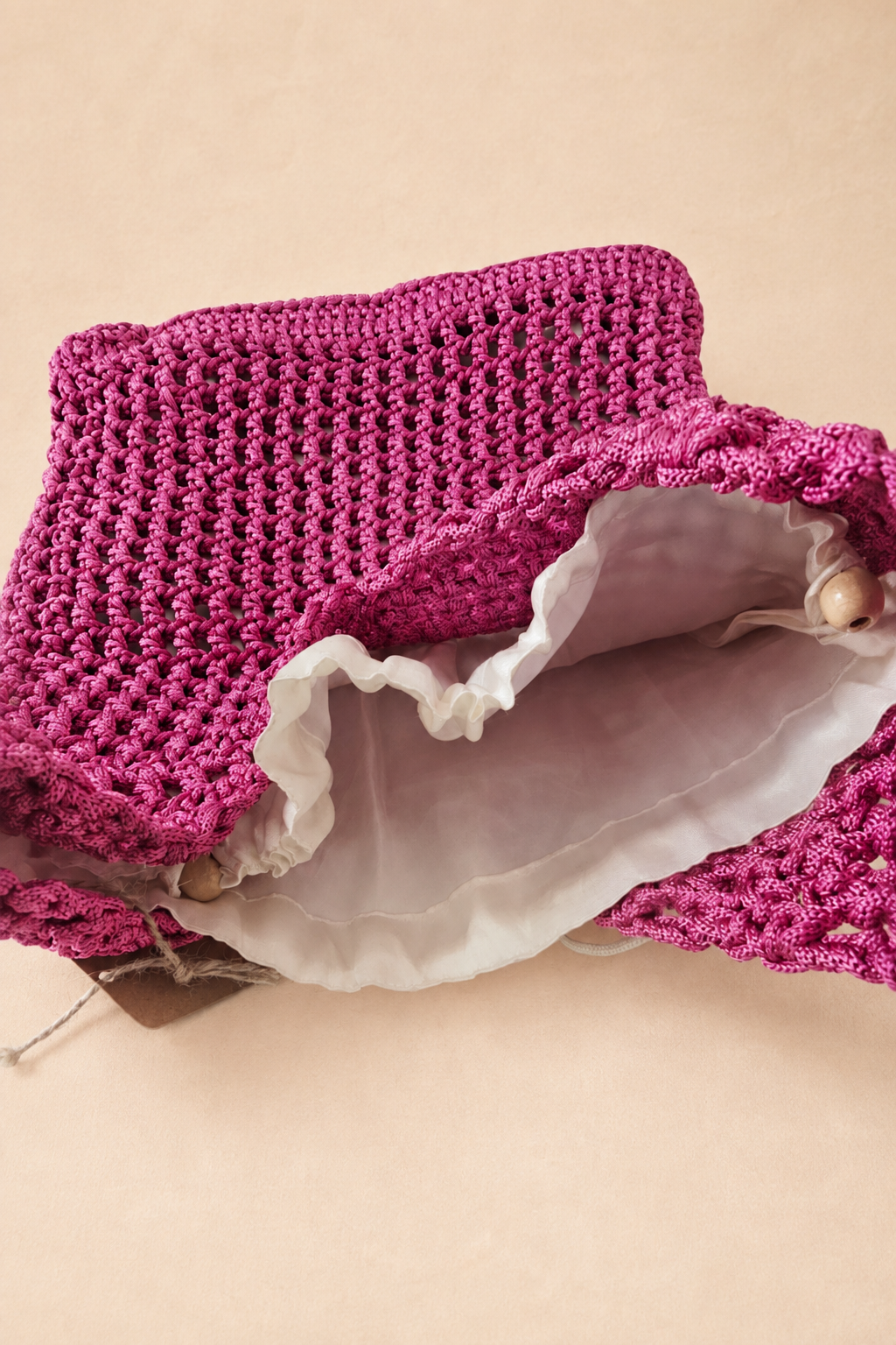 Détail du sac Bougainvillier de Kabylie et de sa pochette fleurie assortie