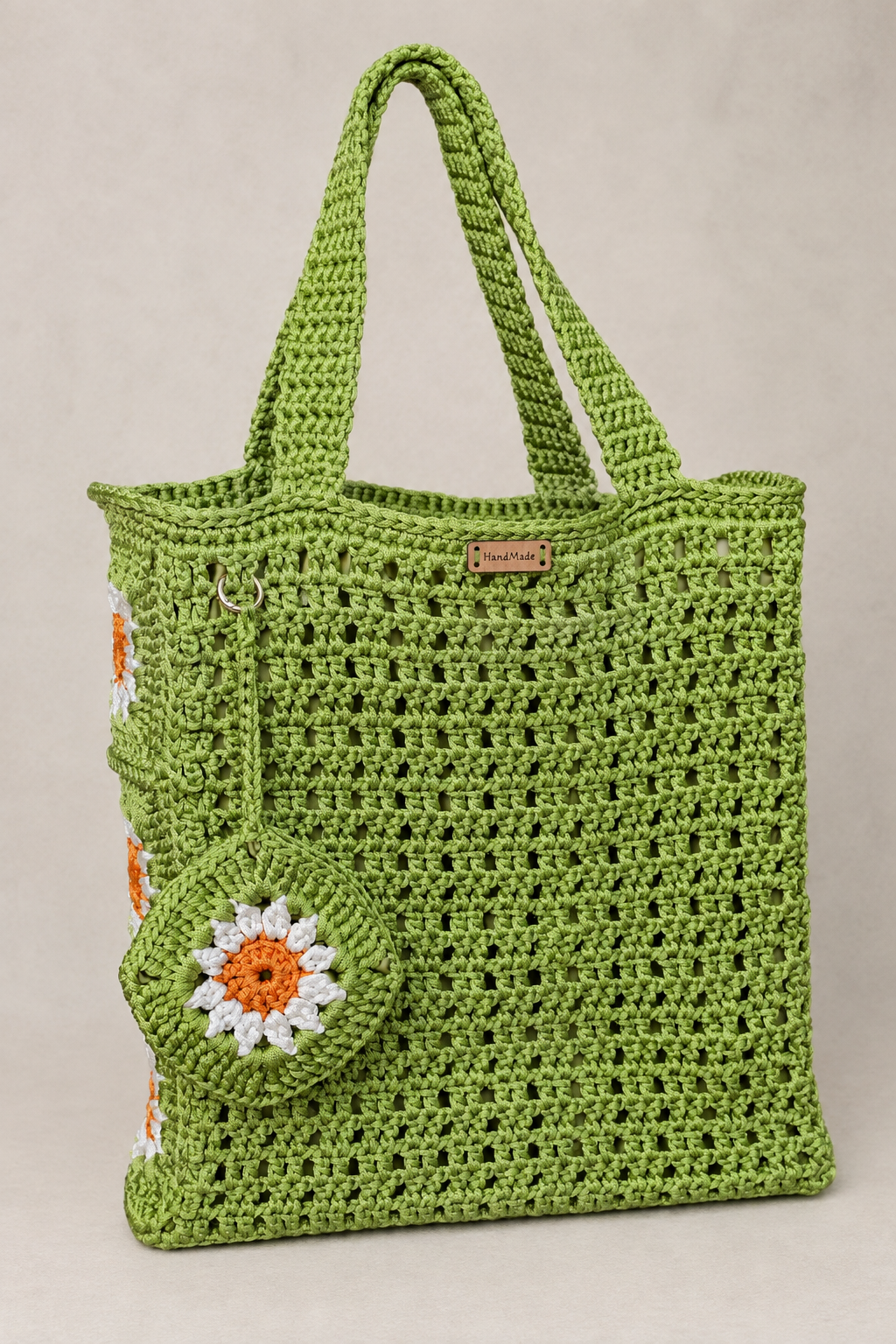 Grand sac en crochet vert citron fait main Citronnier de Kabylie porté, création artisanale Nouna Tissages.